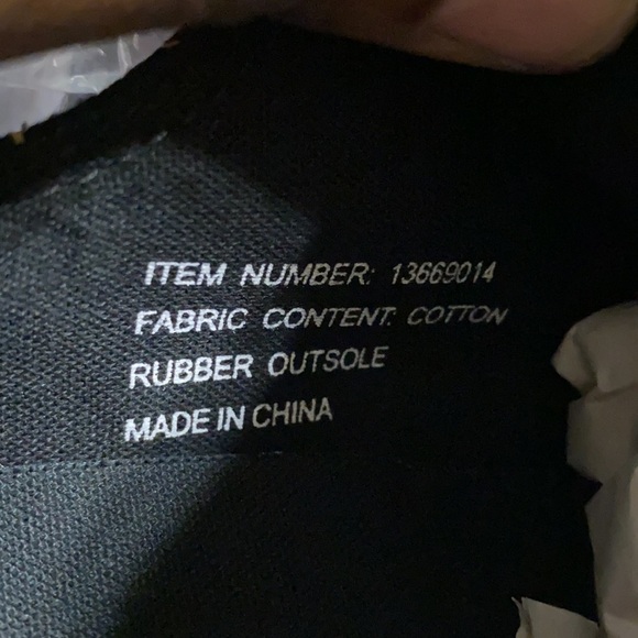 HARRY POTTER GOLDEN SNITCH BLACK CANVAS SNEAKER 13 - Picture 6 of 6